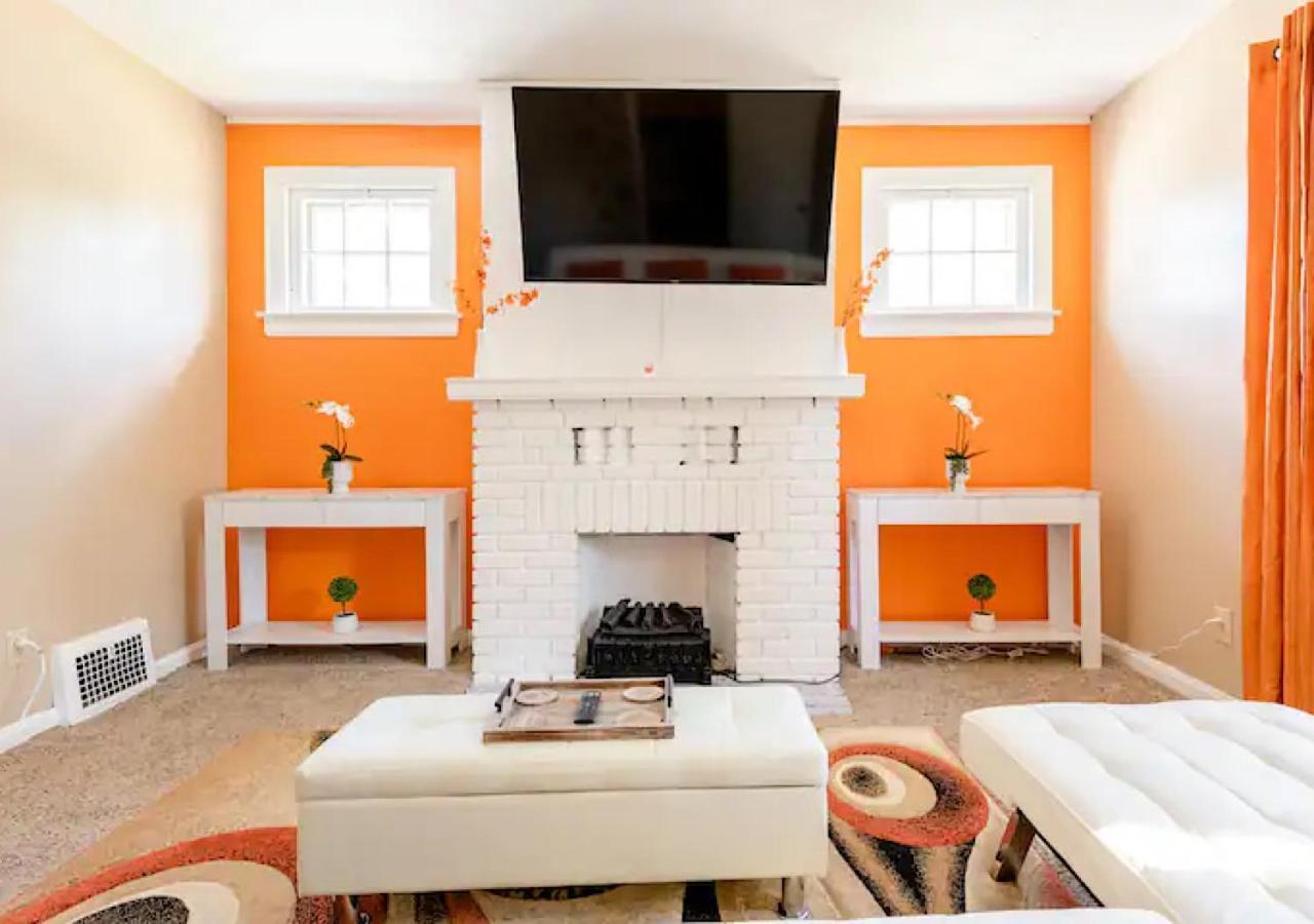克里夫兰La Naranja Retreat - Cozy Duplex Near Downtown With Parking, 300 Mb Wifi & Self Check In别墅 外观 照片