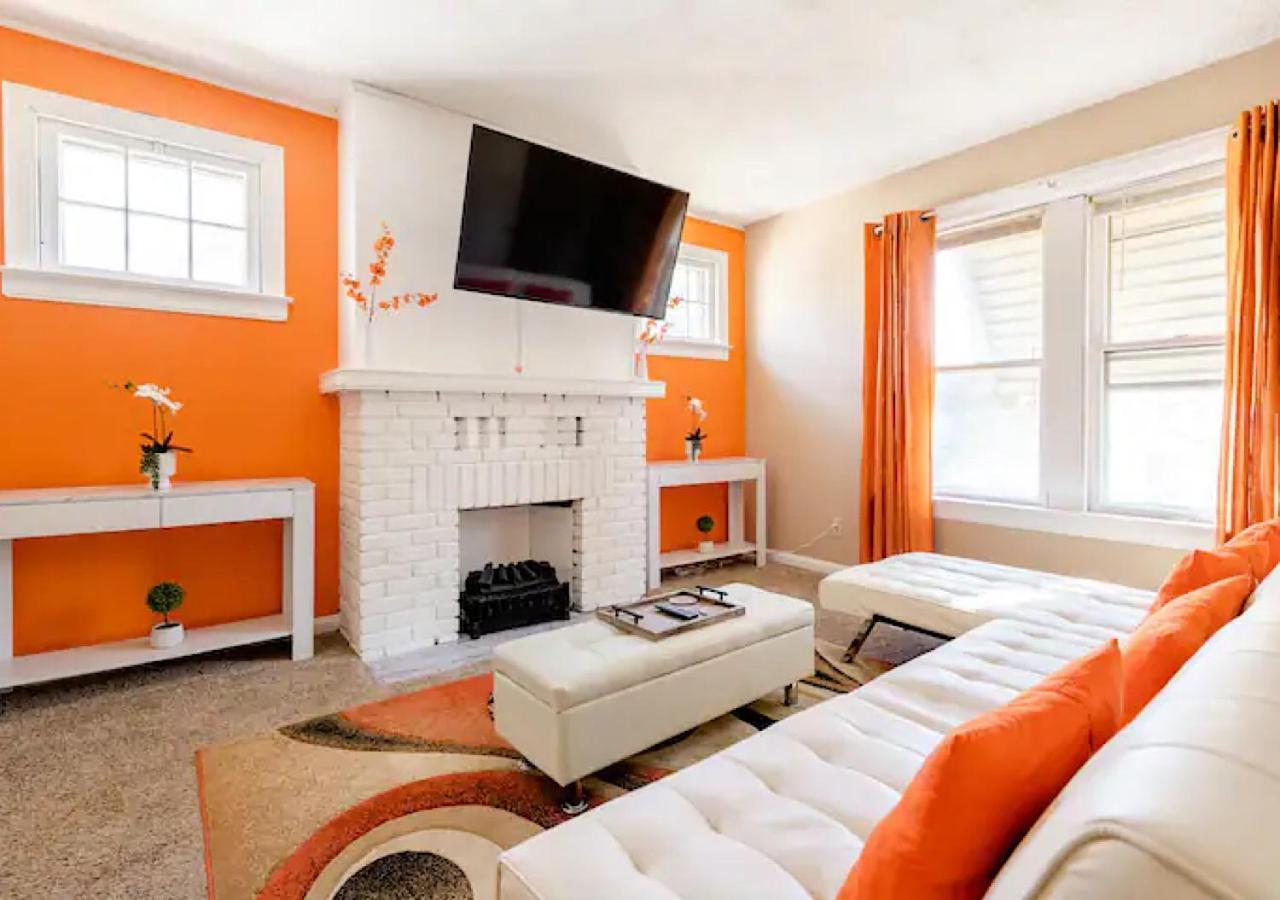 克里夫兰La Naranja Retreat - Cozy Duplex Near Downtown With Parking, 300 Mb Wifi & Self Check In别墅 外观 照片