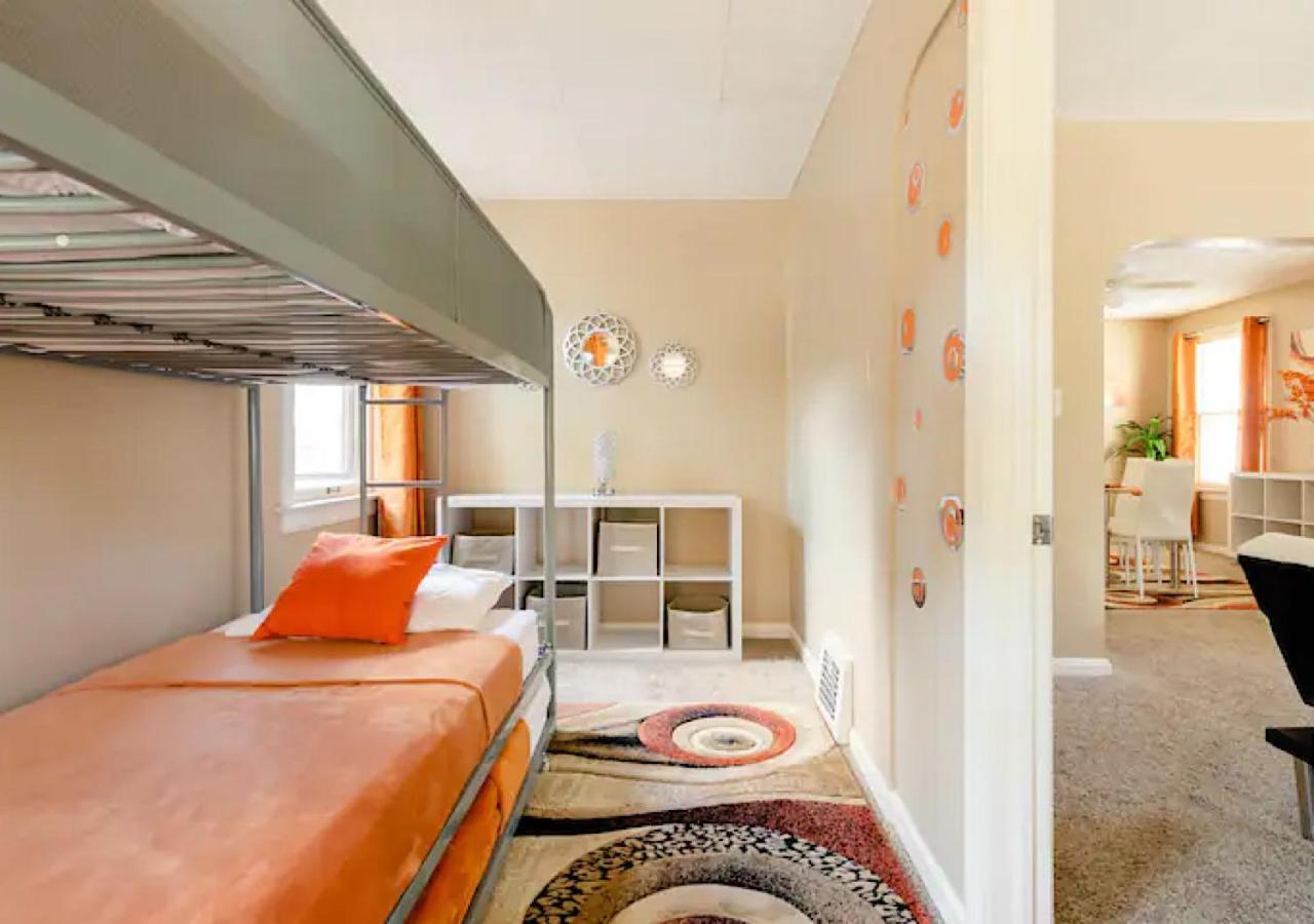 克里夫兰La Naranja Retreat - Cozy Duplex Near Downtown With Parking, 300 Mb Wifi & Self Check In别墅 外观 照片