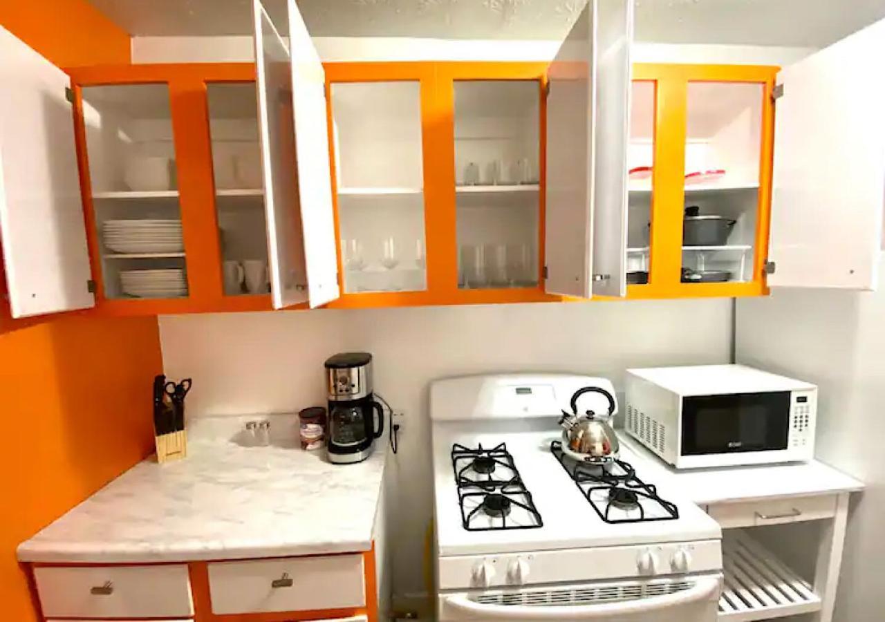 克里夫兰La Naranja Retreat - Cozy Duplex Near Downtown With Parking, 300 Mb Wifi & Self Check In别墅 外观 照片